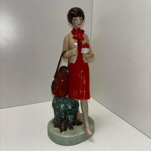 Tupperware Series II ceramic “Tupperware Lady” art deco style figurine